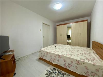 Apartament 2 camere, 50 mp, Semidecomandat, Zona Astra